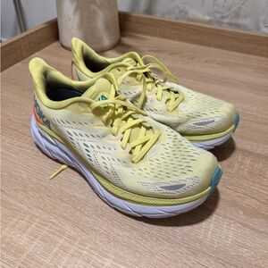 Hoka one one Clifton 8 sneakers